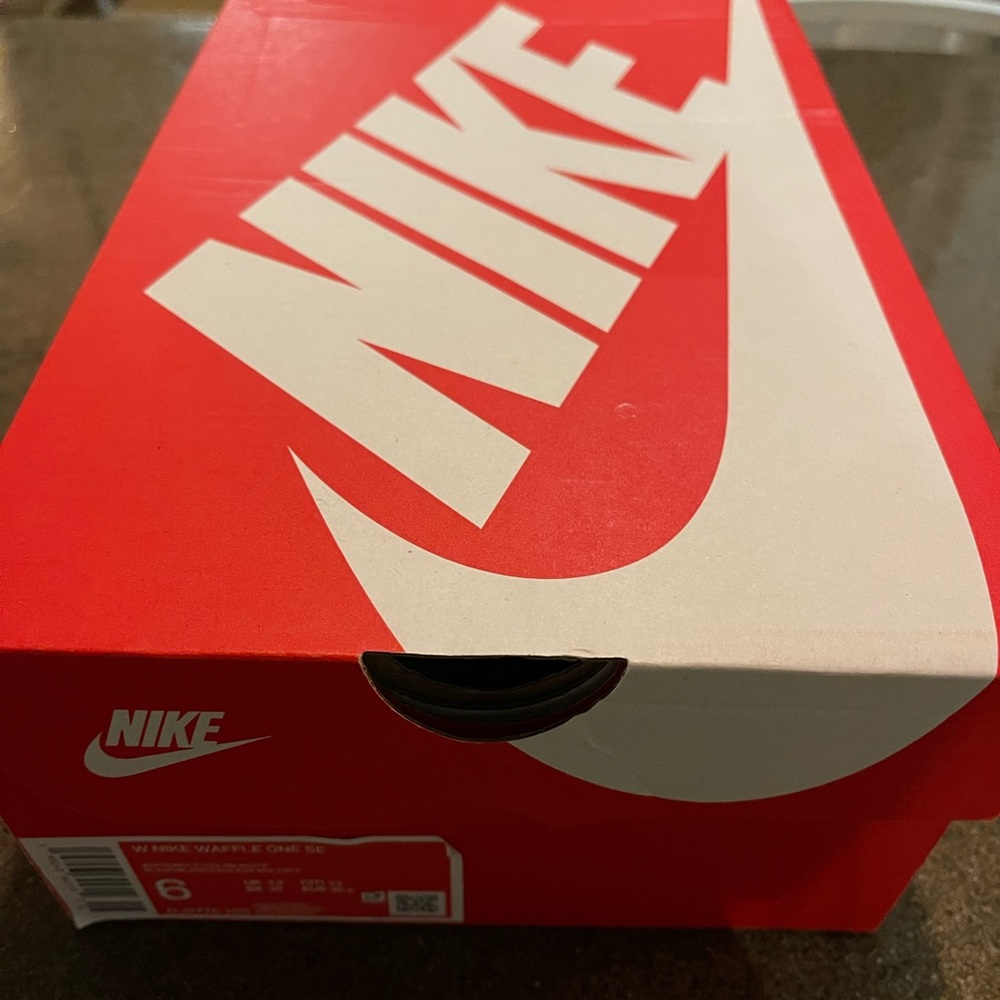 Brand new Nike, waffle, white shoes